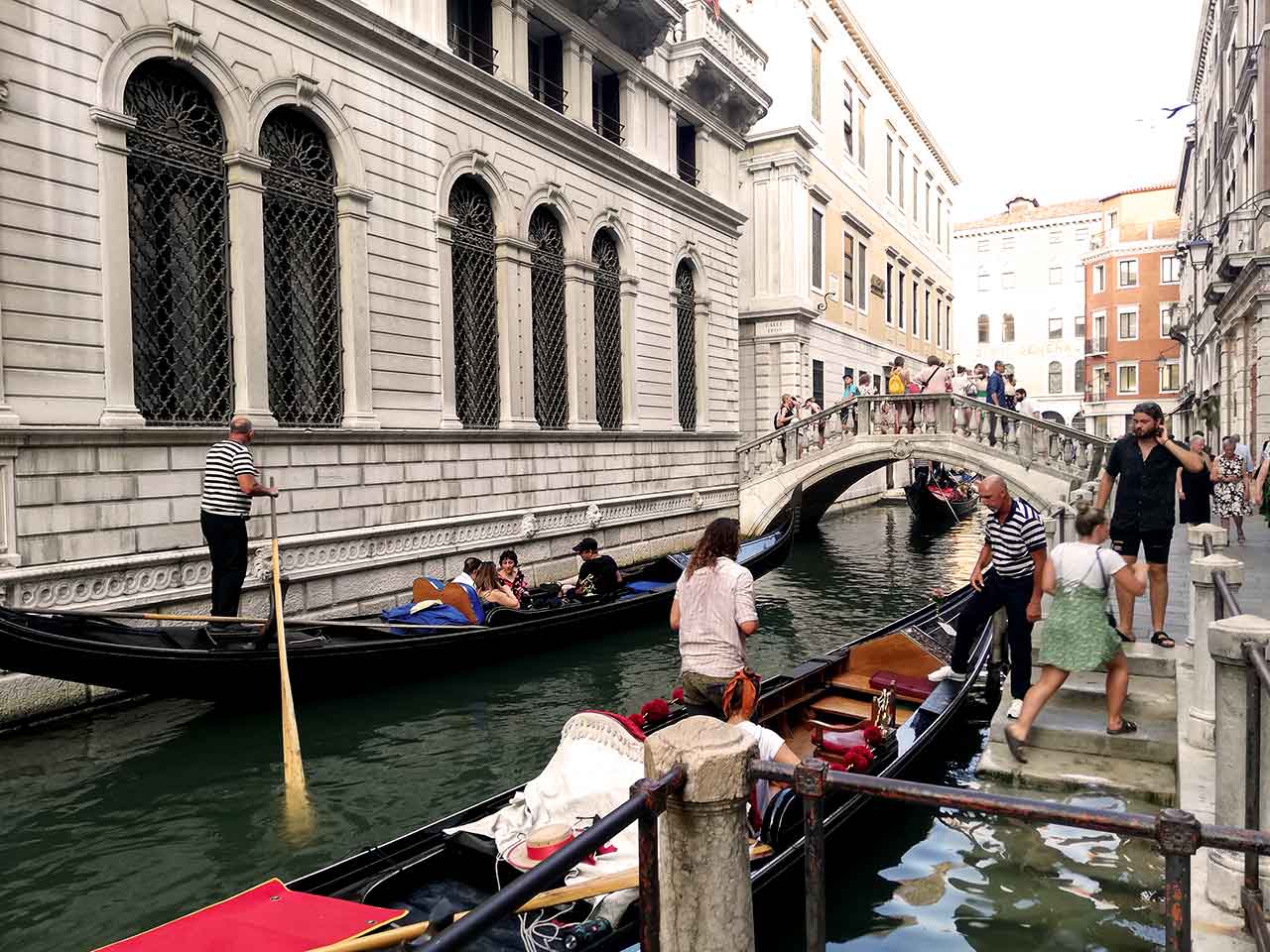 Gondeln In Venedig: Infos, Preise & Online-Tickets