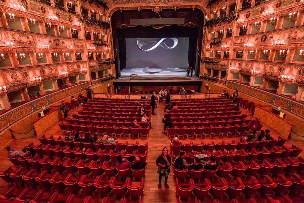 Theater La Fenice besichtigen
