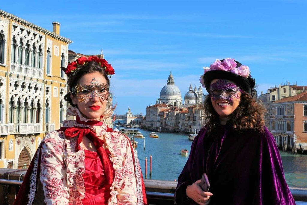 Besucht den Karneval in Venedig!