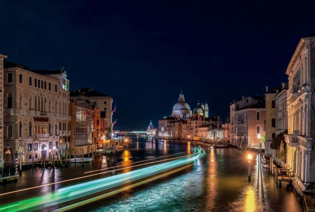 Was sollte man tun, wenn man zum ersten Mal in Venedig ankommt?